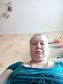 KiraStanton online show from 04-18-26, 05:33