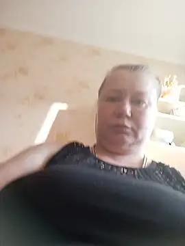 KiraStanton online show from 06-14-26, 04:42