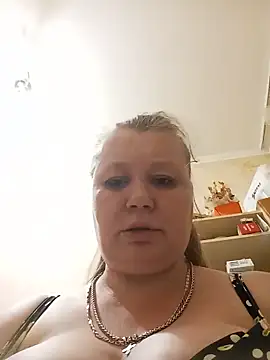 KiraStanton online show from 06-16-26, 12:24