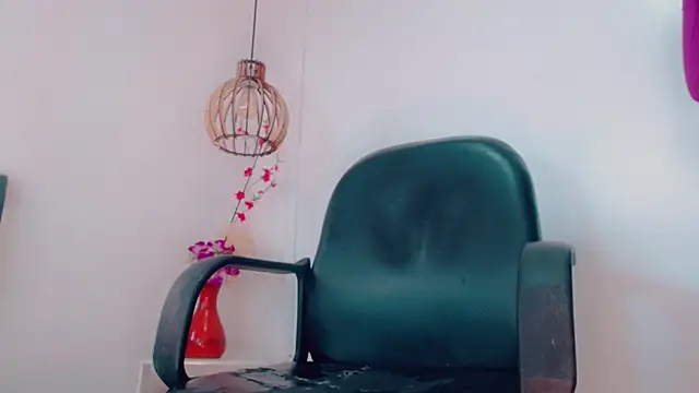 Snapshot of Abby_White__ chatting on 03-03-26, 07:20 Abby White online show from 03-03-26, 07:20