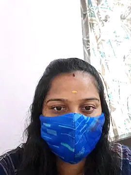 Snapshot of Shaliniqueen chatting on 06-10-26, 10:03 Shaliniqueen online show from 06-10-26, 10:03