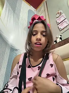 Snapshot of its_anuuu chatting on 02-25-26, 07:56 its anuuu online show from 02-25-26, 07:56