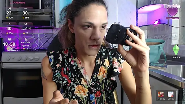 Snapshot of CrisOzzz chatting on 06-04-26, 05:52 CrisOzzz online show from 06-04-26, 05:52