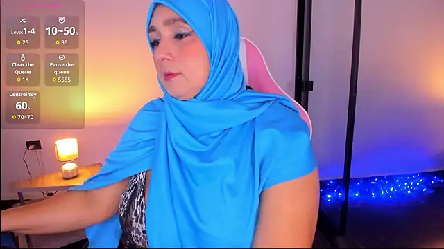 HijabiMilff online show from 03-12-26, 01:28