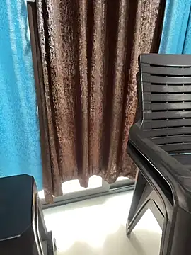 Queenlipx online show from 07-30-26, 07:07