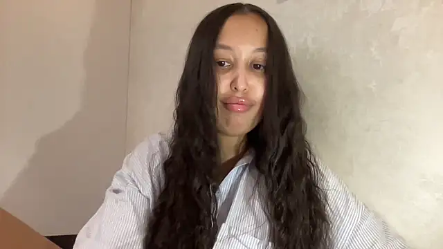 Dana 005 online show from 05-23-26, 08:46