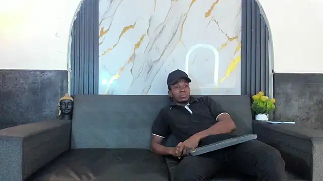 Latins on fire online show from 04-03-26, 12:03