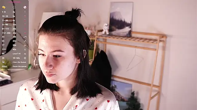 Snapshot of TwilaMode chatting on 03-04-26, 04:07 TwilaMode online show from 03-04-26, 04:07