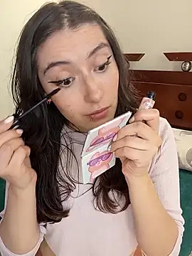 Sweett Karol online show from 04-16-26, 08:09