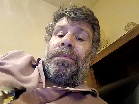 Snapshot of stud2512 chatting on 02-24-26, 08:51 stud2512 online show from 02-24-26, 08:51