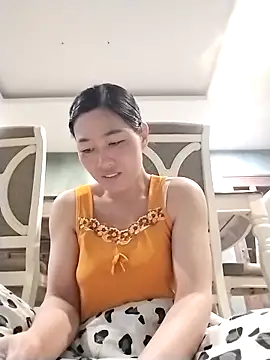 Snapshot of lris-Beauty77 chatting on 02-24-26, 11:25 lris-Beauty77 online show from 02-24-26, 11:25