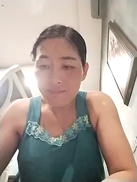 Snapshot of lris-Beauty77 chatting on 02-25-26, 02:48 lris-Beauty77 online show from 02-25-26, 02:48