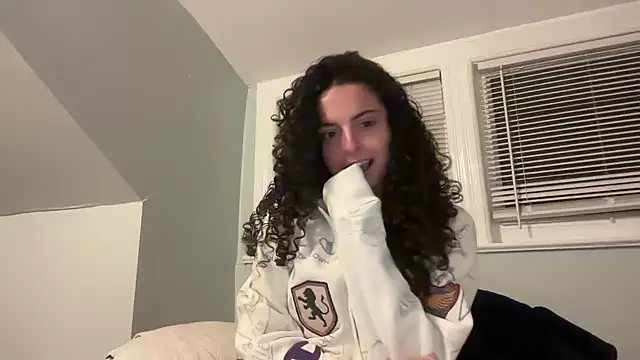 Snapshot of mimilovesdaddy chatting on 03-12-26, 03:12 mimilovesdaddy online show from 03-12-26, 03:12
