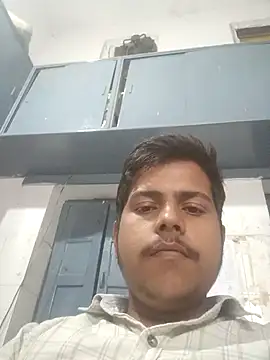 Snapshot of _kartikey__07sep chatting on 02-28-26, 02:40 kartikey 07sep online show from 02-28-26, 02:40