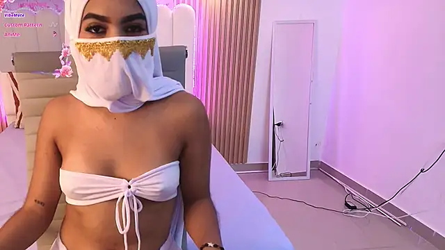 Snapshot of allyson_nahid chatting on 02-21-26, 12:50 allyson nahid online show from 02-21-26, 12:50