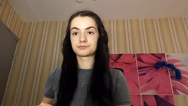 Snapshot of TuFoth chatting on 02-26-26, 07:07 TuFoth online show from 02-26-26, 07:07