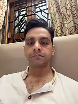 online4u08 online show from 03-12-26, 08:15