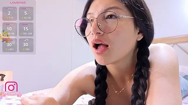 eva depp  online show from 03-14-26, 10:32