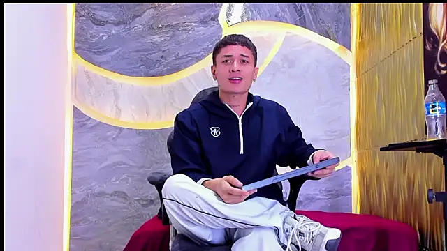 Matheus Ic  online show from 03-04-26, 08:26