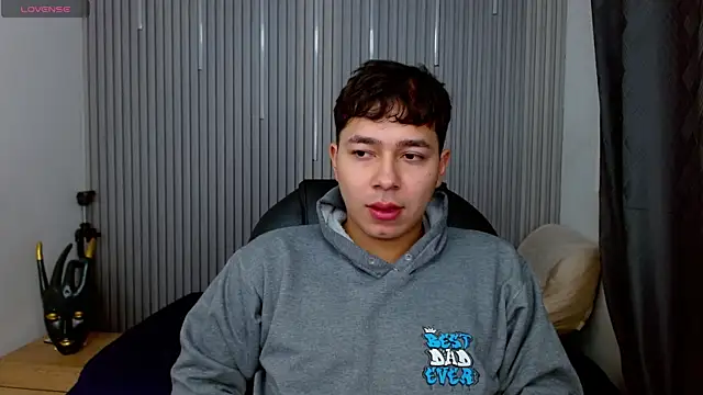 Snapshot of Julian_Smith21 chatting on 07-02-26, 04:40 Julian Smith21 online show from 07-02-26, 04:40
