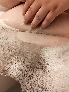 TwilledOverbite online show from 04-10-26, 06:23