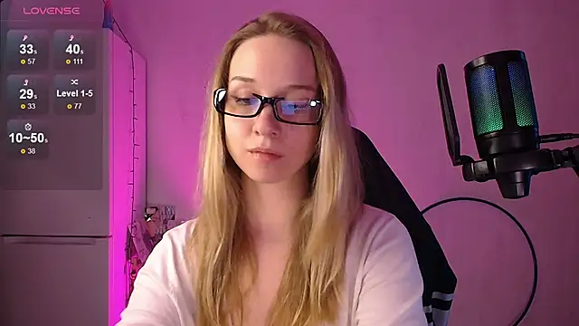 SatinSinner online show from 03-03-26, 02:56