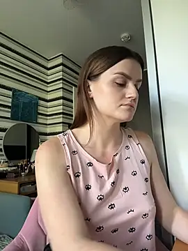 Snapshot of UnholyAmy chatting on 05-22-26, 04:45 UnholyAmy online show from 05-22-26, 04:45