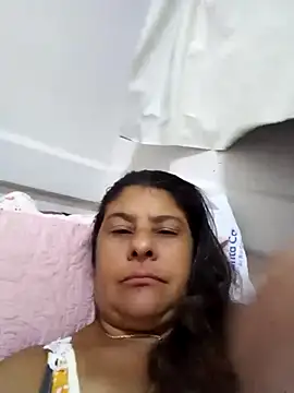 Snapshot of aquarianamascarada17 chatting on 03-02-26, 02:36 aquarianamascarada17 online show from 03-02-26, 02:36