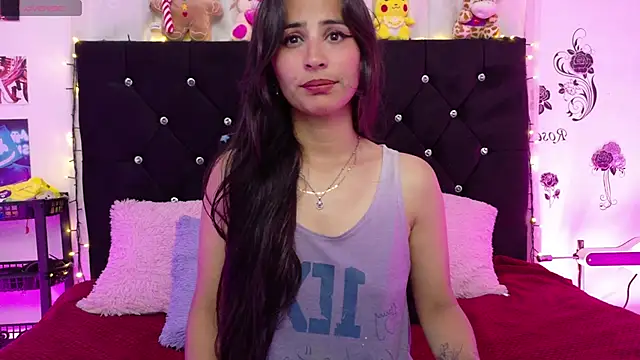 Snapshot of rose_sexy_smiley chatting on 02-23-26, 02:20 rose sexy smiley online show from 02-23-26, 02:20