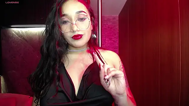 Aura cute  online show from 03-22-26, 03:21