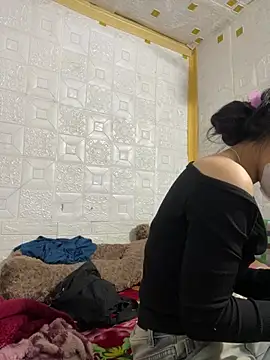 Snapshot of Rio-cute chatting on 04-17-26, 01:30 Rio-cute online show from 04-17-26, 01:30