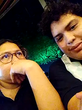 DUOAMOR online show from 04-18-26, 04:05