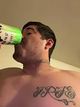 Sweetdickwill online show from 02-25-26, 03:05