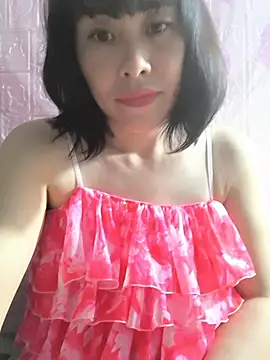 juicy-milu online show from 07-13-26, 12:30
