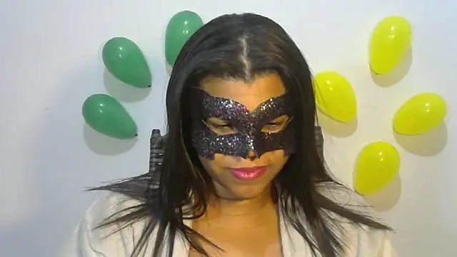 Snapshot of negraiza chatting on 06-20-26, 01:36 negraiza online show from 06-20-26, 01:36