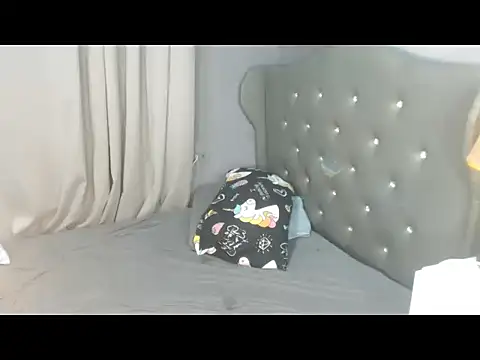 Snapshot of Ela_Rossie chatting on 04-05-26, 02:03 Ela Rossie online show from 04-05-26, 02:03
