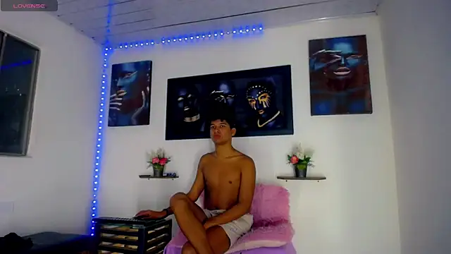 Sebastian -D online show from 04-15-26, 05:36