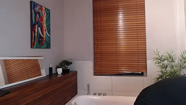 Snapshot of kamal_wolff chatting on 03-02-26, 12:12 kamal wolff online show from 03-02-26, 12:12