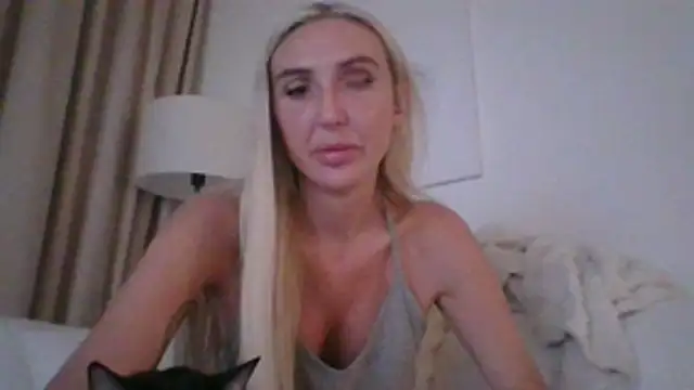 kinkykara25 online show from 03-07-26, 04:59