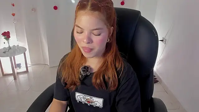 Snapshot of everyh_1 chatting on 02-25-26, 10:19 everyh 1 online show from 02-25-26, 10:19