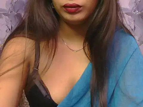 Snapshot of Aayesha-queen chatting on 06-03-26, 04:15 Aayesha-queen online show from 06-03-26, 04:15