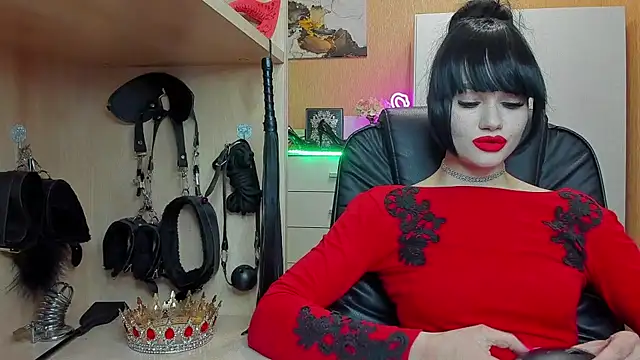 KristiTopxx online show from 04-18-26, 08:31