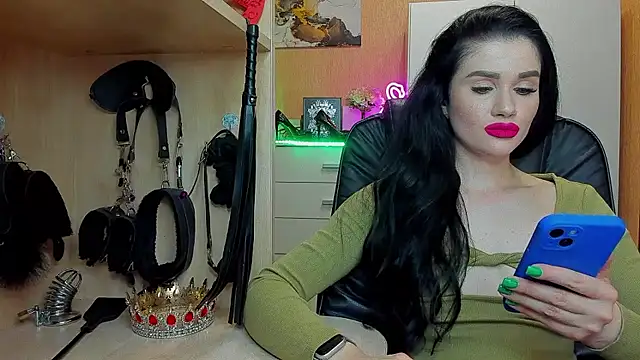 Snapshot of KristiTopxx chatting on 06-18-26, 07:51 KristiTopxx online show from 06-18-26, 07:51