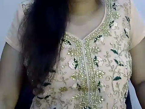 Neha Sharma2 online show from 04-12-26, 12:10