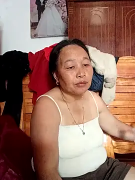 heesuu11 online show from 04-04-26, 03:27