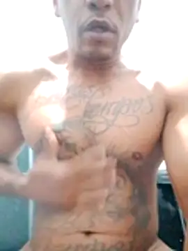 Snapshot of Rodr_go14 chatting on 04-24-26, 10:50 Rodr go14 online show from 04-24-26, 10:50