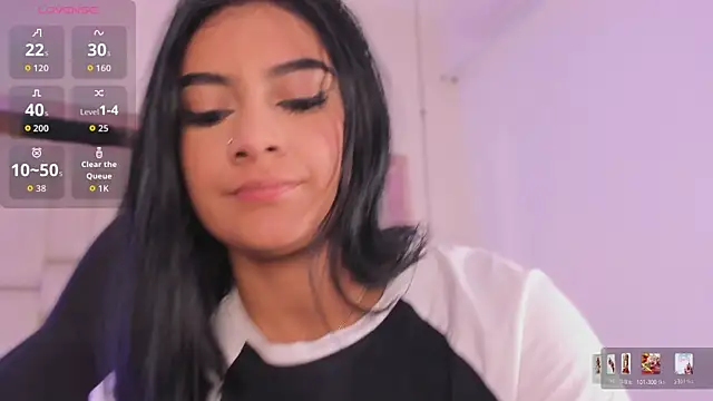 KatherineRuiz  online show from 04-15-26, 12:45