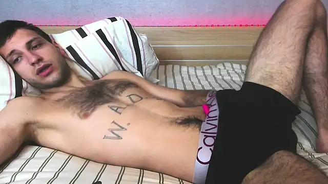 DarkRogue19 online show from 04-17-26, 05:10