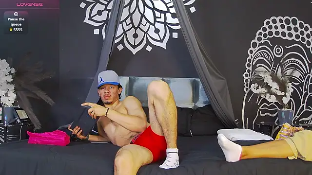 Luna Dante fox online show from 03-08-26, 02:54