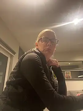 Amelie BlondeXX online show from 05-01-26, 12:59
